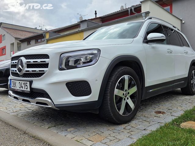 Mercedes GLB
